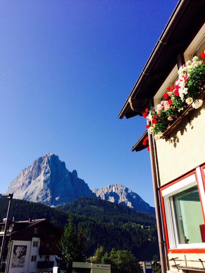 Апартаменты La Terrazza Gardenese Santa Cristina Val Gardena Экстерьер фото